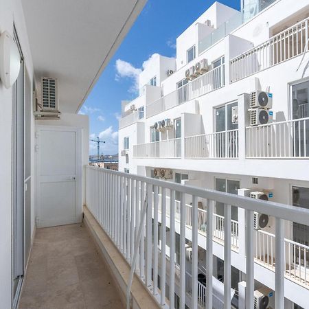 Modern & Luxurious Apartment - Prime Location St. Paul's Bay Exterior foto